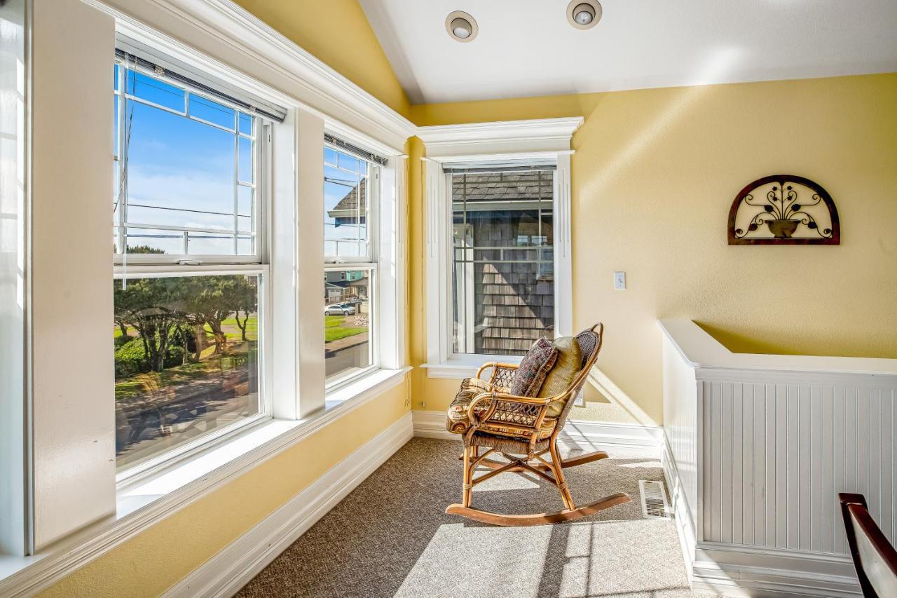 Bennington House Villa Newport Bagian luar foto