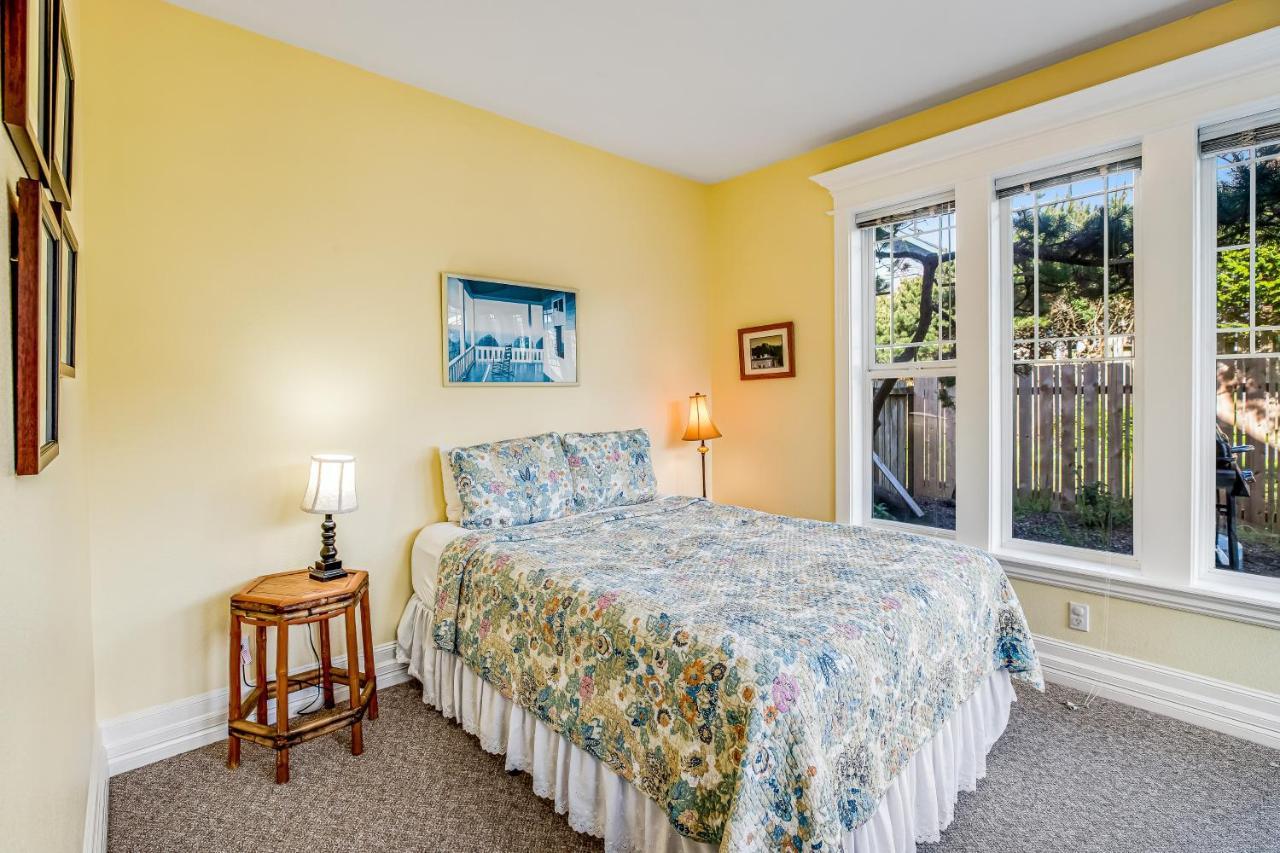 Bennington House Villa Newport Bagian luar foto