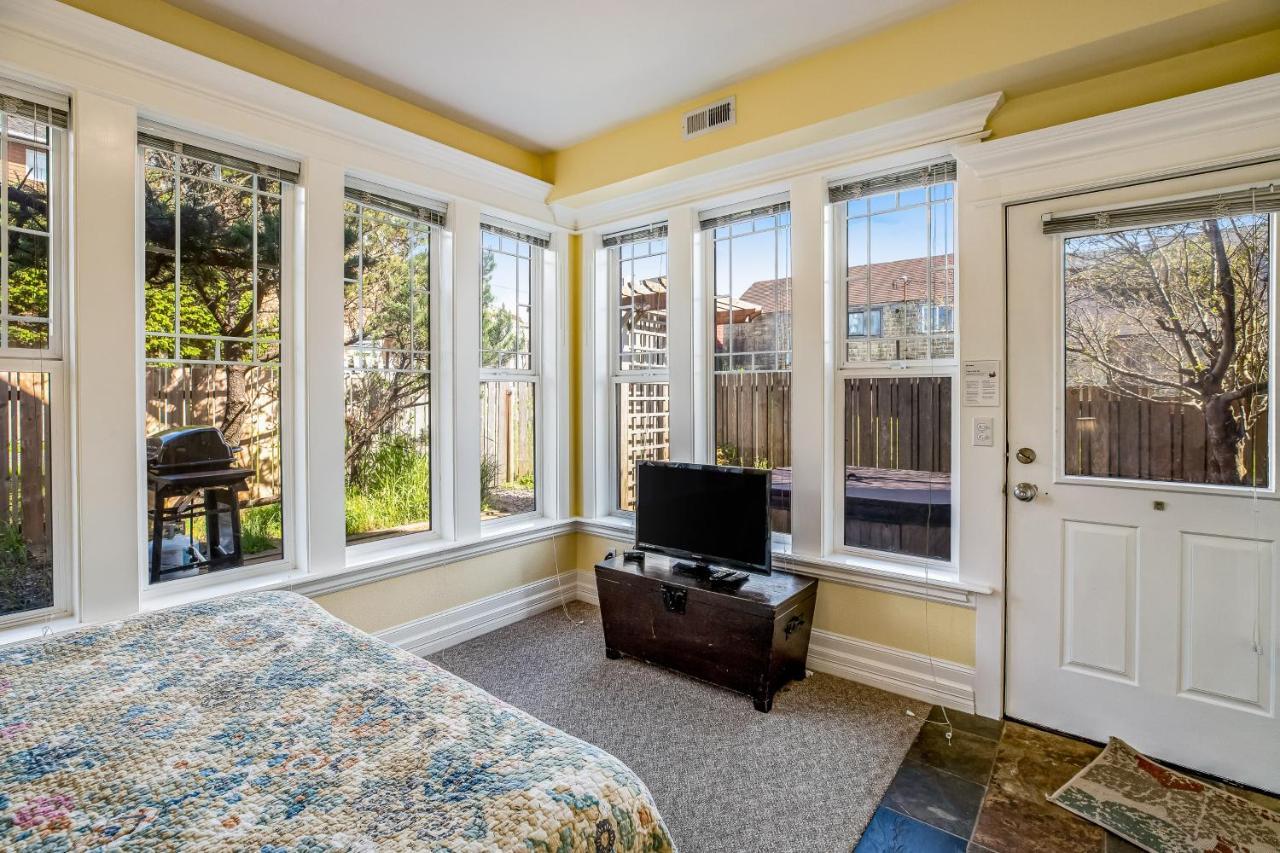 Bennington House Villa Newport Bagian luar foto